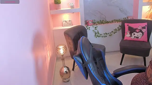 SarahLynn7