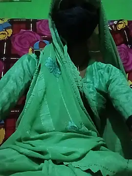 Hot_renu85
