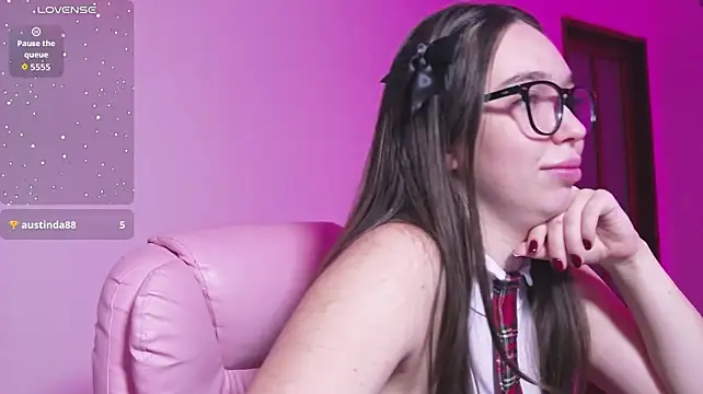 Arianahot777