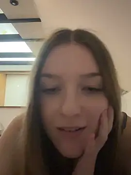mycherrykiss (F teen) - show me your tits 4 min 🥵💦💦
