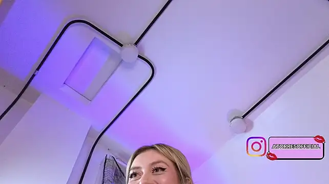 Angela_Torres_