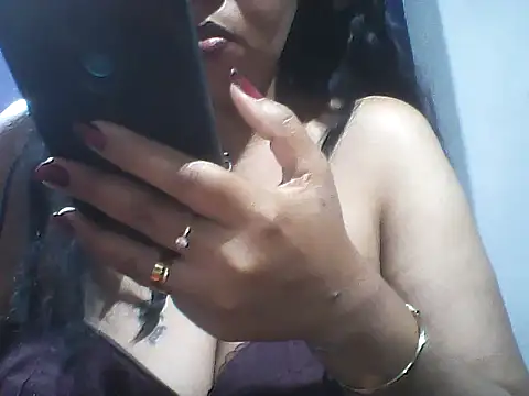 layanah12