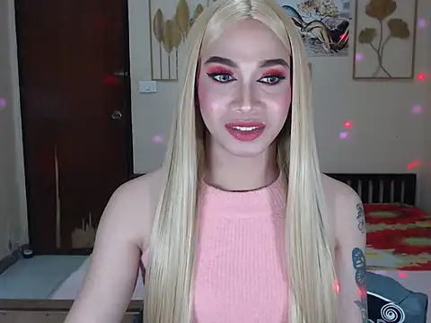 Tsmad_cock