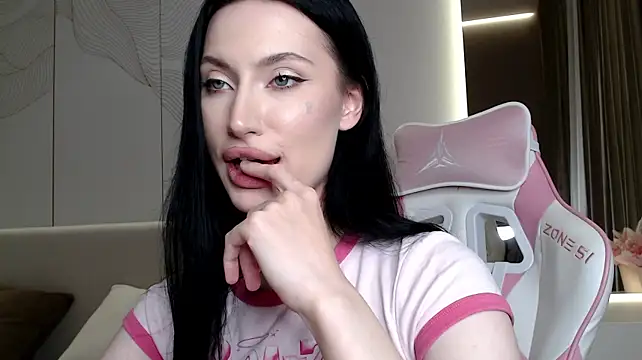 JenniferQueen11