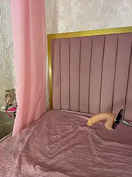Nina_Skyy