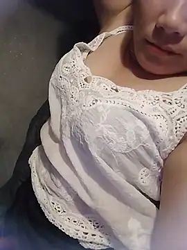 Miyuki_x1 live cam preview