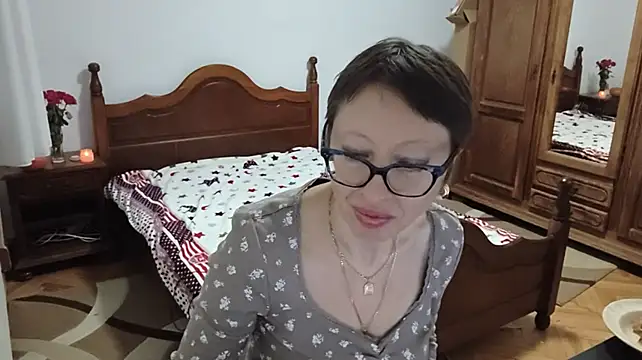 BellaRose_2020 live cam preview