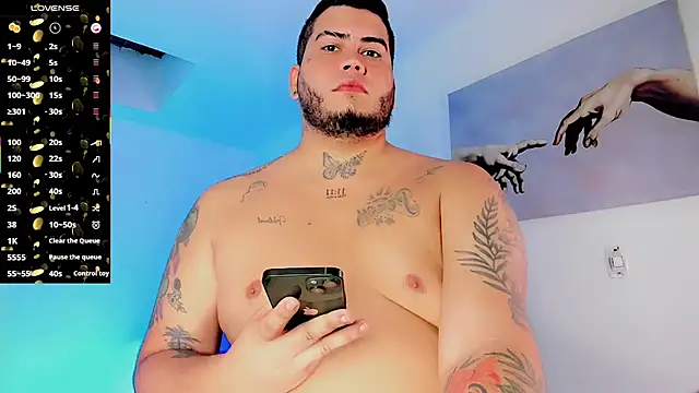Thomas_chubbyxhot