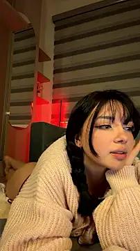Live webcam show with dani-nari - Interactive Lovense toys available