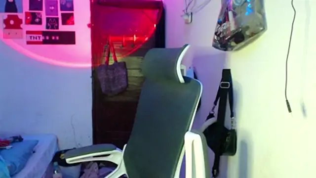 kimy_19 live cam preview