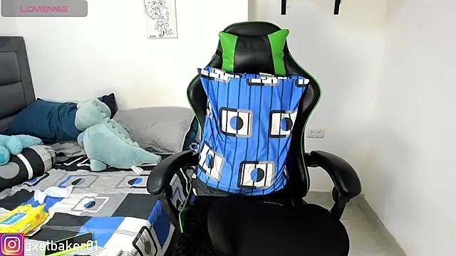 Axel_baker01