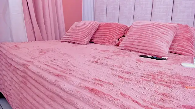 naira_velvett