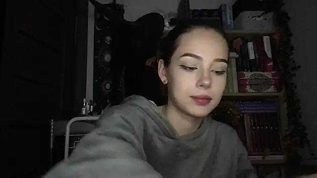 Yuna5343 live sex cam