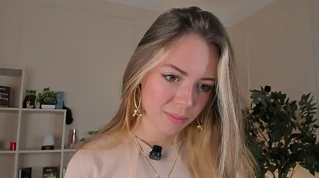 TamaVolino live cam on StripChat
