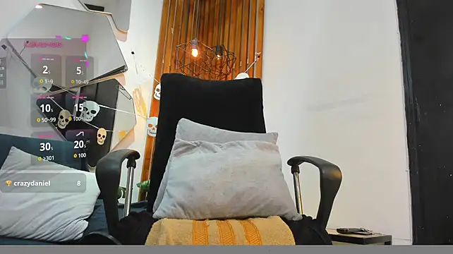 LoganHudsson live sex cam