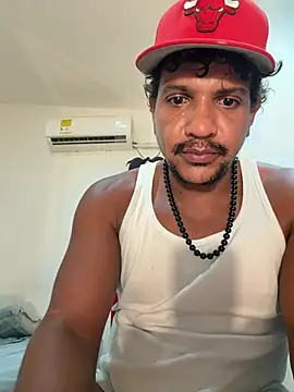 bigdick211292 live cam on StripChat