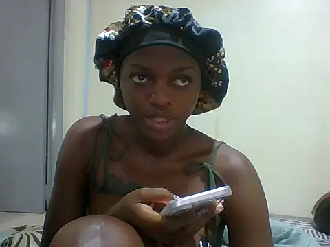 Sexy_Essiie