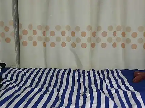 CandyTits001 live cam preview