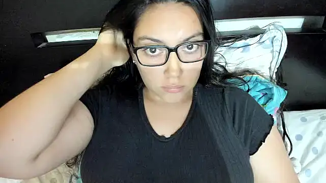 roniewester live cam on StripChat