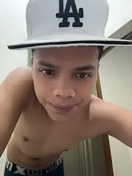 jhan（jhan_pierce22）