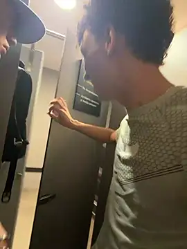 yoursexyjose webcam