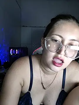 Fetichista23 webcam