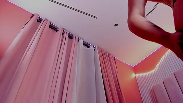 naira_velvett