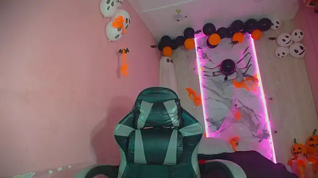 Shara_hot26