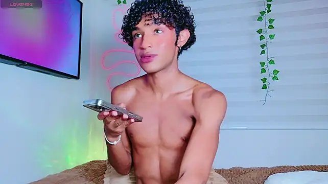 Aaron_Wiinter webcam