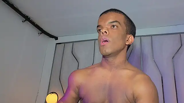 charlie_walkerr (M young) - Spank my ass x10 🔥😏