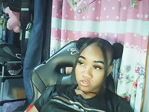 Emma_Arisha