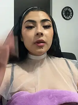 sophie_spicy