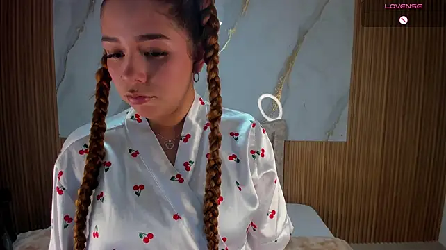 mia_18v