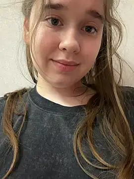 HornyGirlH