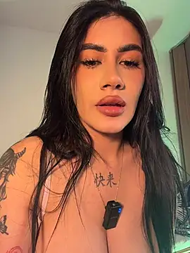 camila（clarachanelricek）