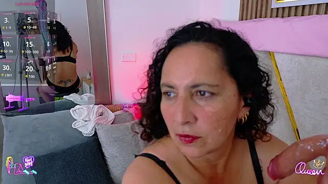 Luna_Naughty1 live cam preview