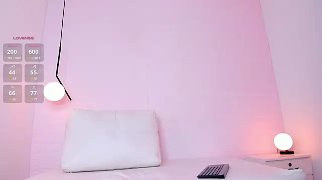 Whiney_Luxe