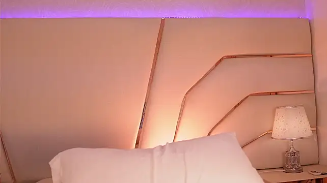 Saday_ live cam on StripChat