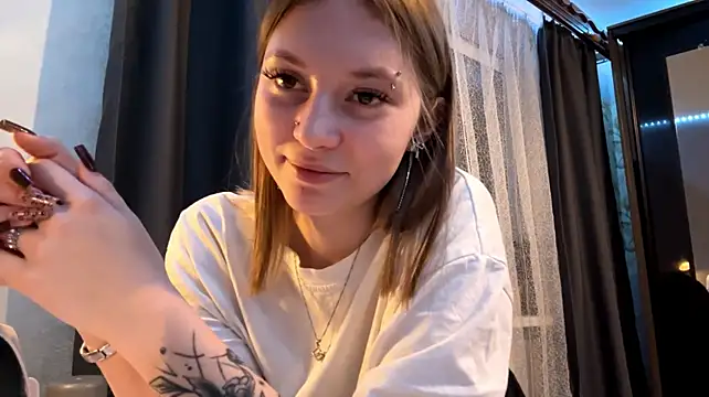 LexieParmele webcam