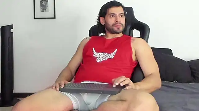 Dereck_vega live cam on StripChat