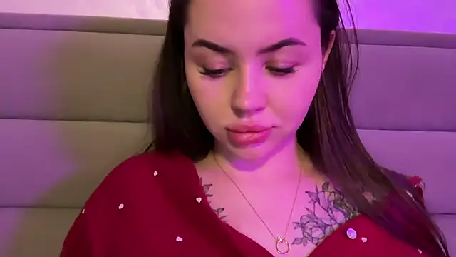 AlmaryKim live cam on StripChat