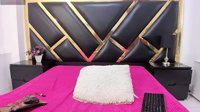 AprilyCrystal2