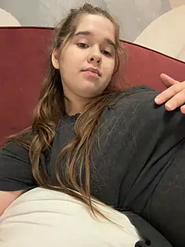 Anna（HornyGirlH）