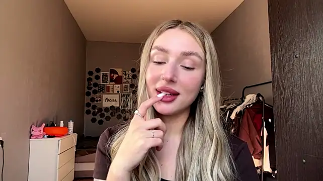 TericaEllermann live cam on StripChat