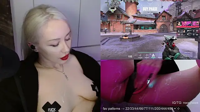 roxxyrowe live sex cam