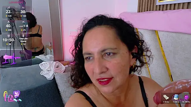 Luna_Naughty1