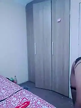 Tall_Bella