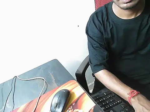 yourssecretsanta live cam preview