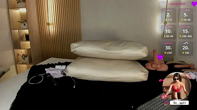 liah_cleir live cam on StripChat