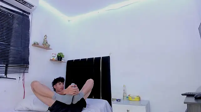 angel_boy02 (M young) - to masturbate and come